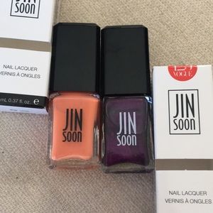Jin Soon Nail color of two